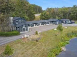 Lakelyn Lodge