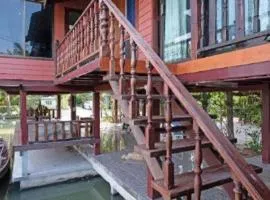 Raknatee Resort