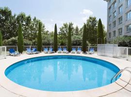 Novotel Suites Montpellier Antigone, hôtel à Montpellier