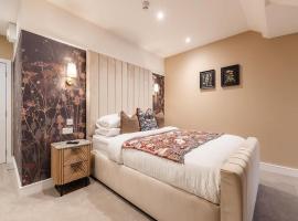 Hotel Seven Inn Suites Near IGI Airport, hotel v Novém Dillí