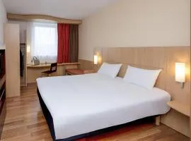 ibis Esch Belval