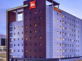 Ibis Surabaya City Center, отель в Сурабае