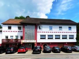 Zum Goldenen Löwen, hotel di Oberzent