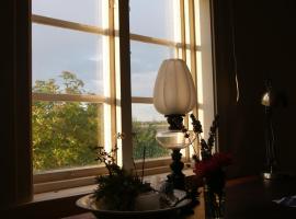 Elsasgården - Rum för lugn, ξενοδοχείο σε Mörbylånga