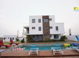 Asa Beach Villa, hotel em Trofwi