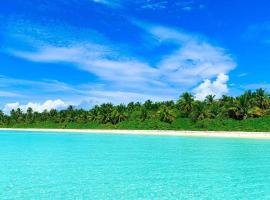 Long Beach Laamu Hotel, hotel en Gan