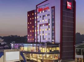 Ibis Manado City Center Boulevard, hotel i Manado
