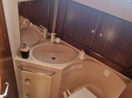 Sunny, velero espacioso, hotel v destinaci Santa Isabel