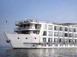 Nile cruise from Luxor to Aswan for 4 nights and from Aswan to Luxor for 3 nights