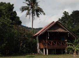 Seree Bungalows & Chill Bar, Hotel in Ko Chang