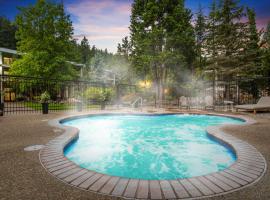 Bonneville Hot Springs Resort & Spa,位于North Bonneville的酒店