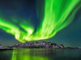 Lofot rommet, hotel in Svolvær