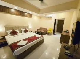 HOTEL R-KSH-VARANASI- Near KASHI VISHWANATH TEMPLE & RAILWAY STATION
