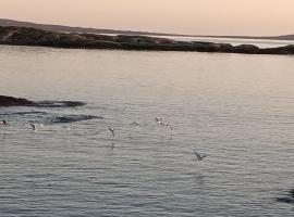 Sea breeze house, hotel in Dog Island
