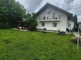 Georgi, hotel in Freilassing