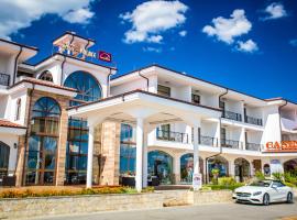 Фотографія готелю: Hotel Palace Marina Dinevi