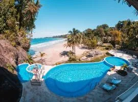 Red Frog Beach Island Resort