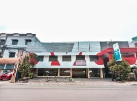 OYO 94759 Hotel Taman Cibinong