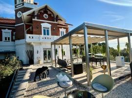 Spirit of Queen experience, hotel in Barcelona