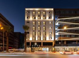 Alves Hotel, hotel in Konak