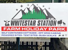 White Star Station Farm Holiday Park, Hotel in Coromandel