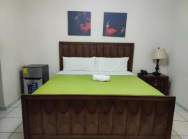 Kartagus Centric, hotel en San Salvador