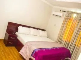 Rikkies Place Hotel