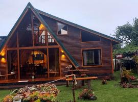 Magic Cabin in Jardín de Dota A real Costa Rican Farm experience with Breakfast included Trout fishing in the lagoon Fruit tasting & beautiful garden with farm animals, Hotel in Santa María