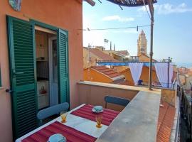 Casa del Comandante- Bluchalet, ξενοδοχείο σε Cervo