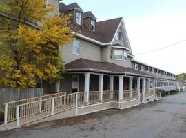 Harbourview Inn, SureStay Collection by Best Western