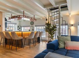 Luxury Harbour Apartment with Sauna and Jacuzzi, ξενοδοχείο σε Medemblik