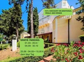 Hotel Vila Ružica- glavna zgrada i depandanse