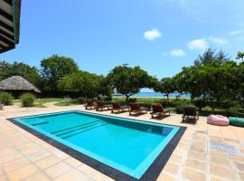 The Beach house by Kay Jay Hotels, hotel in Pasikuda