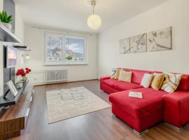 Tichý apartmán Dúbravka, ξενοδοχείο σε Petržalka