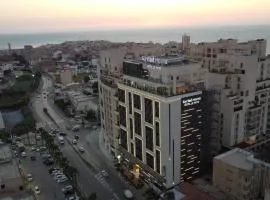 Hotel Kyriad Prestige Le Patio