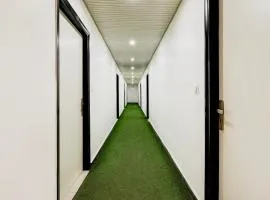 Super OYO 39654 hotel ACT