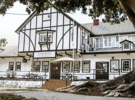 Canungra Hotel, hotel di Canungra
