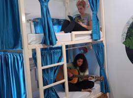 Kashi Vibes Hostel, hotel v destinaci Váránasí