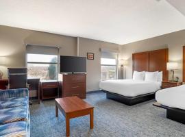Comfort Suites near Birkdale Village- Huntersville, hotel a Huntersville