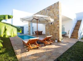 CDM Villas Zanzibar, hotel in Kiwengwa