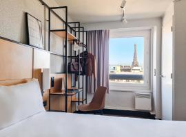 Ibis Paris Tour Eiffel Cambronne 15ème, hotel in Paris