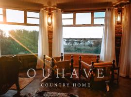 Ouhave Country Home, hotel in Osire