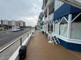 Sea Side Hotel