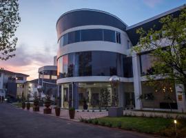 ANEW Hotel & Convention Centre OR Tambo Johannesburg, hotel v destinaci Benoni