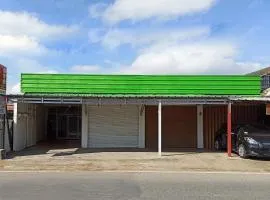 Dancenter Hotel Legundi