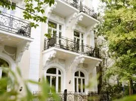 hideauts hotels Villa R