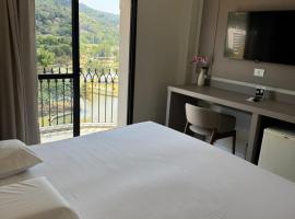 Hotel Guarany, hotel en Águas de Lindóia