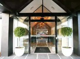 Ellen Hotel