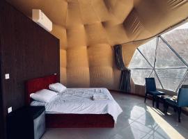 Rum Awaad luxury camp, Hotel in Wadi Rum