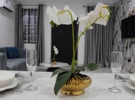 Oyarifa Modern Apartment, hotel em Oyarifa